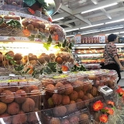 Vì sao giá vải thiều vào thị trường Singapore cao?
