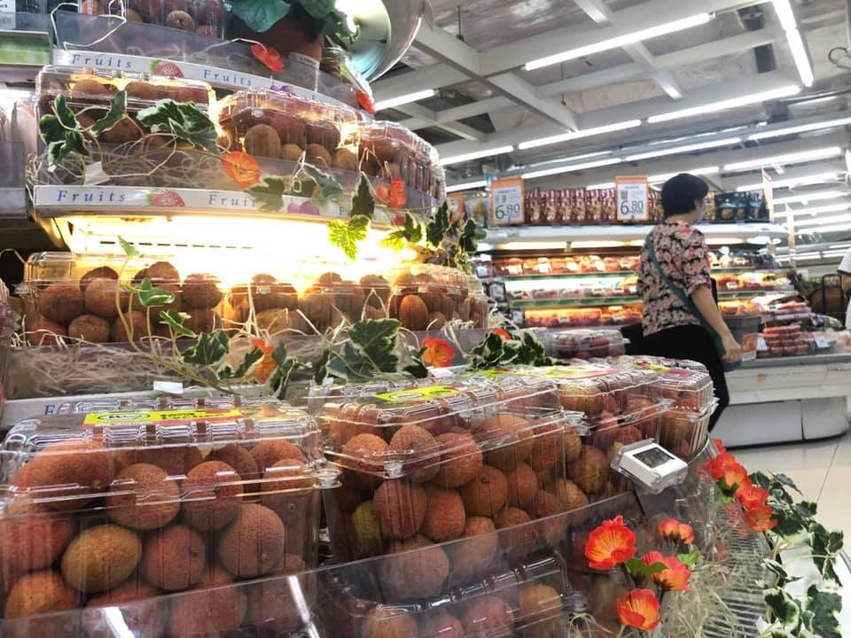 vi sao gia vai thieu vao thi truong singapore cao