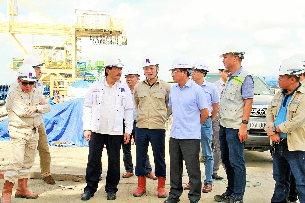 Chủ tịch HĐTV Petrovietnam Hoàng Quốc Vượng: Tập trung hơn nữa để đưa  NMNĐ Thái Bình 2 về đích