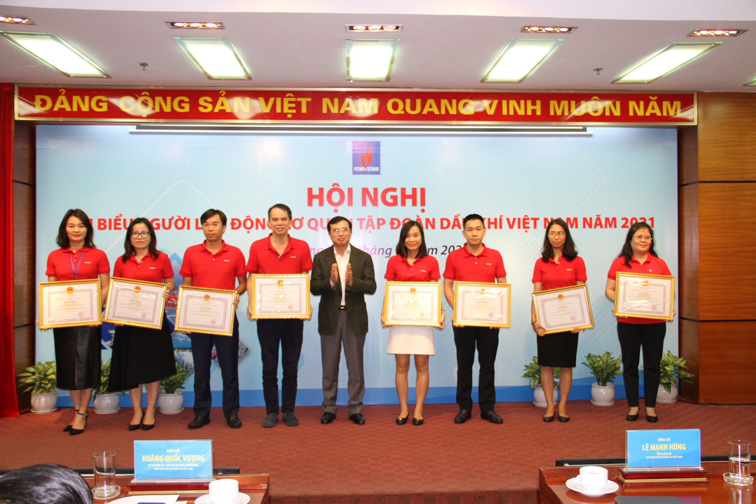 Sự tồn tại, phát triển của Tập đoàn thực sự cần thiết đối với đất nước