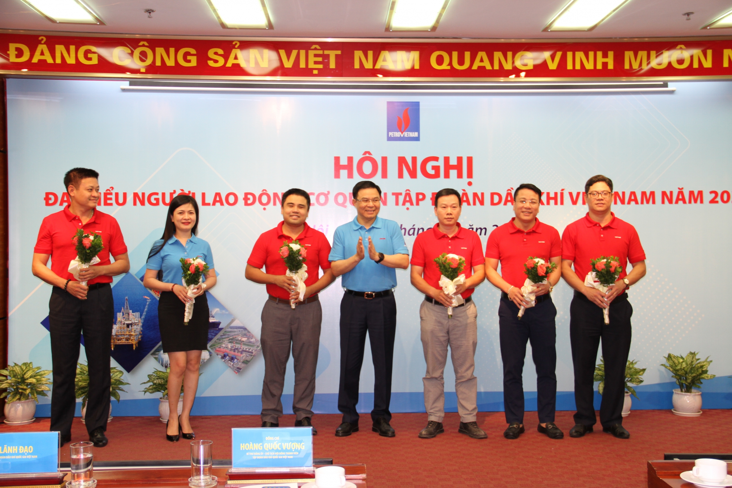 Sự tồn tại, phát triển của Tập đoàn thực sự cần thiết đối với đất nước