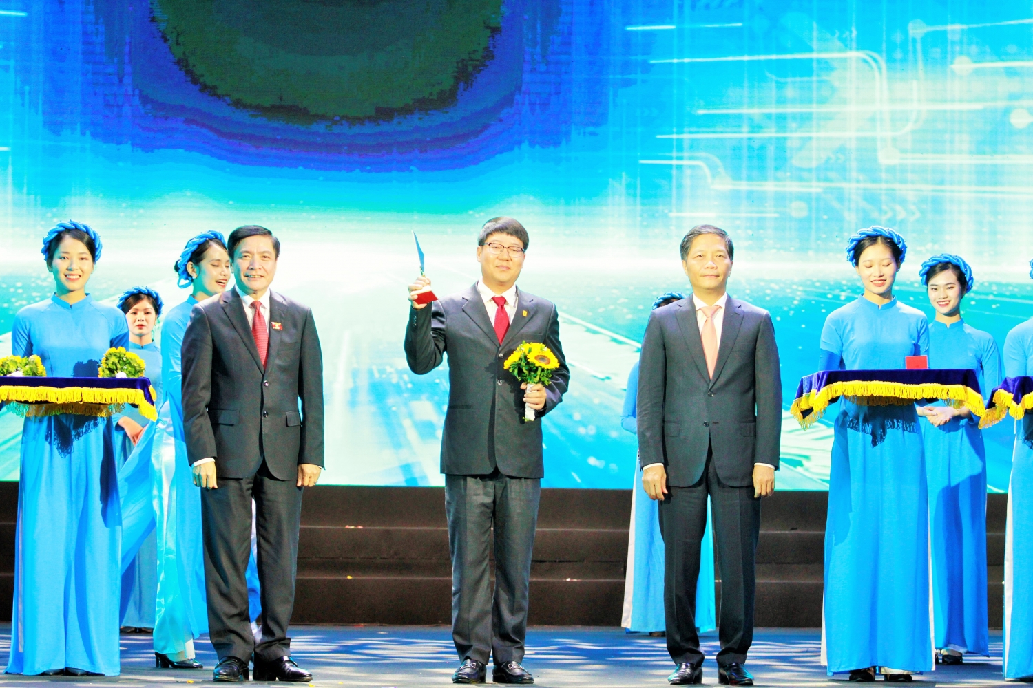 6 doanh nghiệp Dầu khí có sản phẩm được vinh danh Thương hiệu quốc gia Việt Nam năm 2022