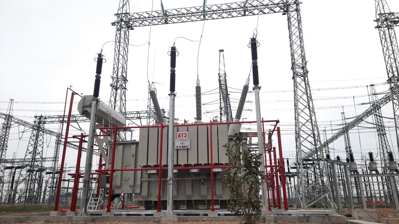Đóng điện trạm biến áp 220kV nối cấp trong trạm biến áp 500kV Phố Nối