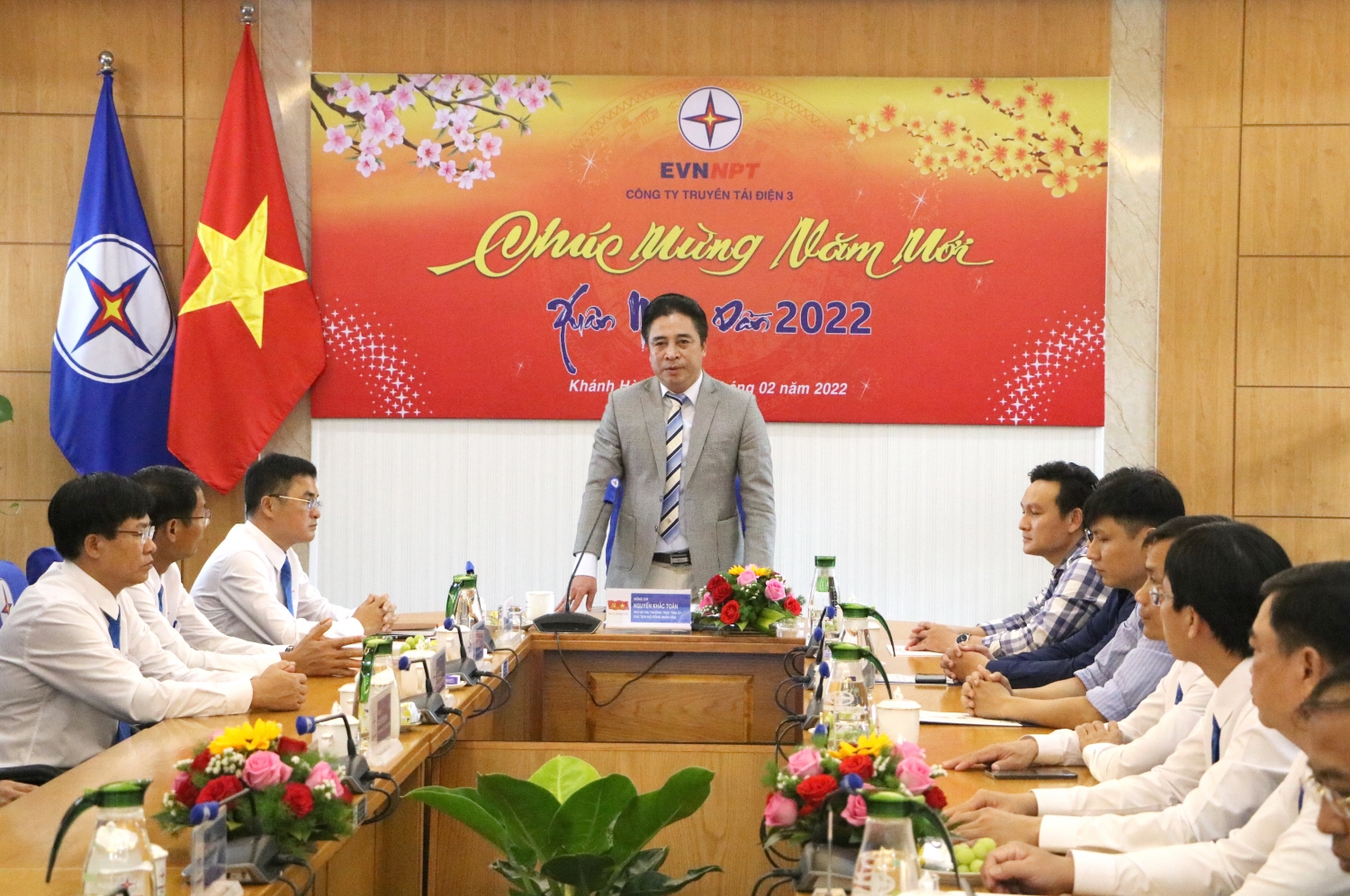 Khánh Hòa phát động sản xuất đầu Xuân Nhâm Dần tại Công ty Truyền tải điện 3