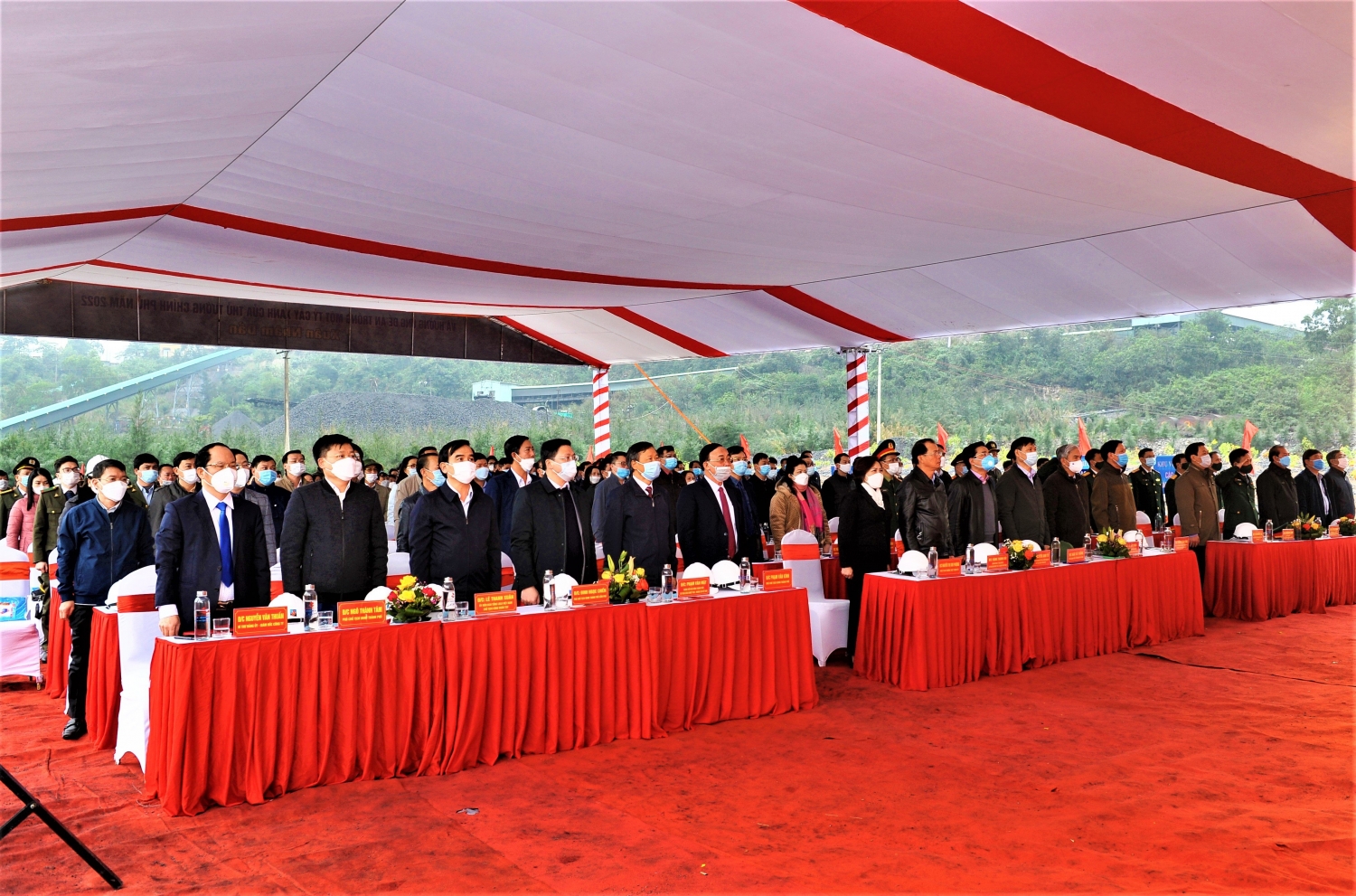 Than Cọc Sáu phấn đấu phủ xanh 16 hecta bãi thải đất đá trong năm 2022