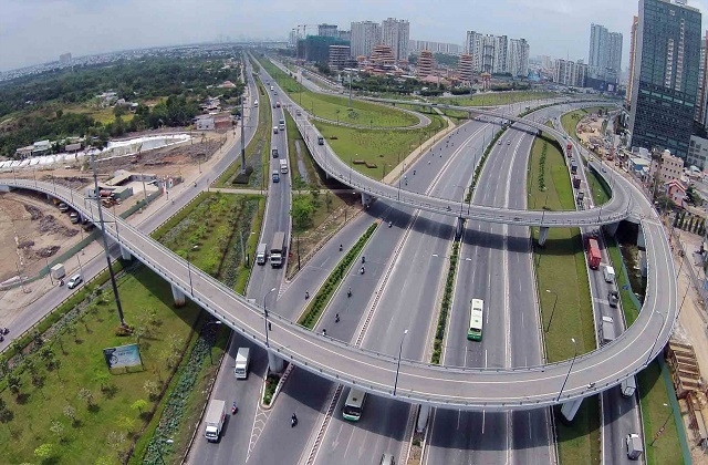 Thủ tướng đôn đốc triển khai quyết liệt, hiệu quả Chương trình phục hồi và phát triển kinh tế - xã hội