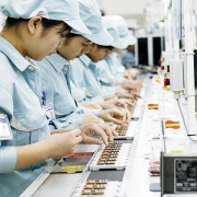 Tin tức kinh tế ngày 29/3: Thu hút FDI giảm 12,1% so với cùng kỳ