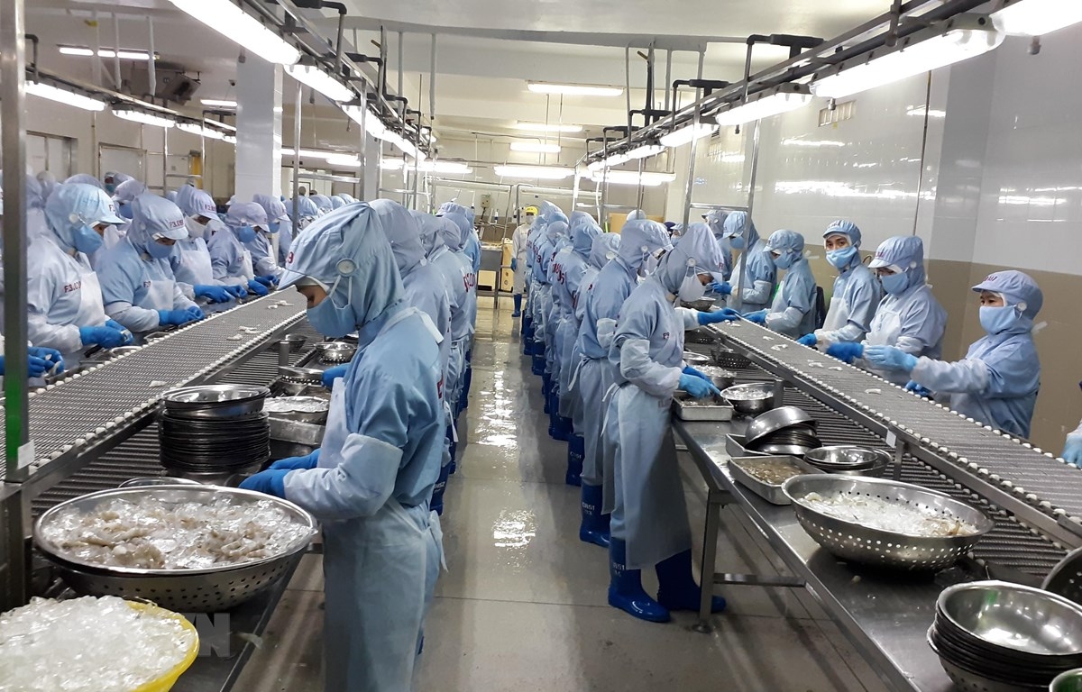 Thấy gì từ việc xuất khẩu tăng trưởng 17%?