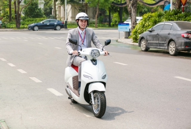 Công nghệ thông minh giúp xe máy điện VinFast chinh phục người dùng