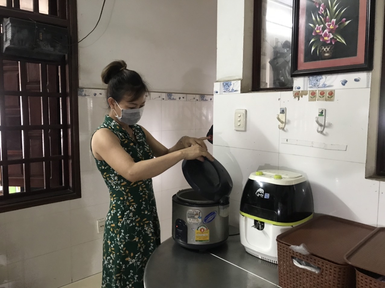 “Hạ nhiệt” tiền điện trong mùa nắng nóng gay gắt