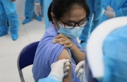 Chính phủ tạo mọi điều kiện cho TPHCM nhập khẩu vaccine phòng COVID-19