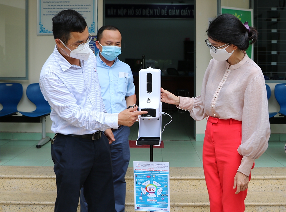 Lan tỏa thông điệp “Chung tay đẩy lùi dịch COVID-19”