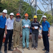 Công đoàn EVNNPT động viên lực lượng thi công đường dây 500kV mạch 3