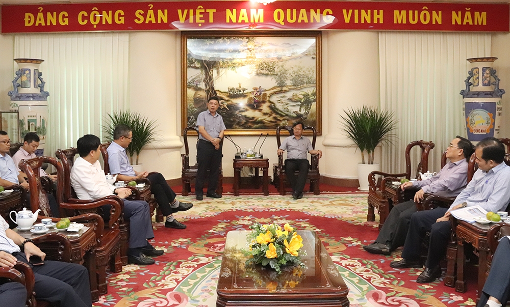 Đốc thúc tiến độ giải phóng mặt bằng các dự án truyền tải tại Đồng Nai