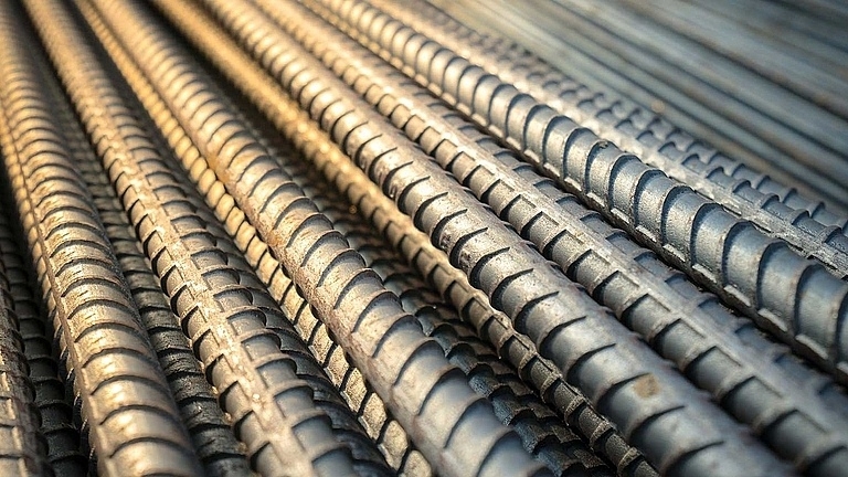 Tin tức kinh tế ngày 23/8: Giá thép sắp chạm đáy