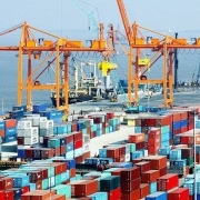 Tin tức kinh tế ngày 31/8: Việt Nam dự kiến xuất siêu 1 tỷ USD trong năm 2022