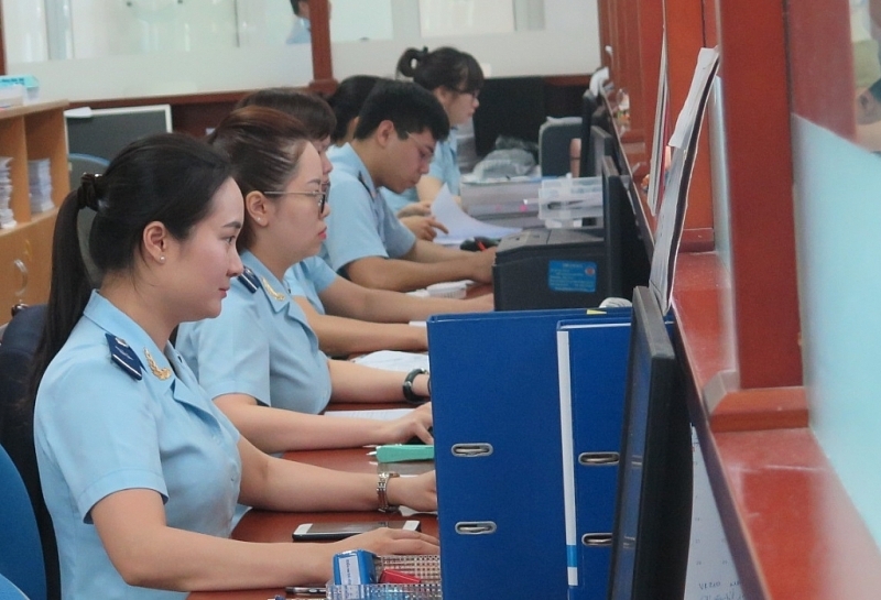 Tin tức kinh tế ngày 23/9: Thời gian, chi phí thực hiện thủ tục hải quan giảm mạnh Tin tức kinh tế ngày 23/9: Thời gian, chi phí thực hiện thủ tục hải quan giảm mạnh