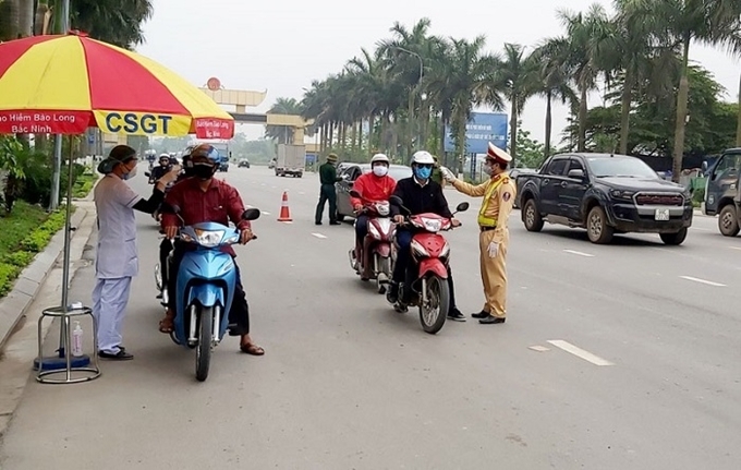 Tăng cường kiểm soát trật tự an toàn giao thông gắn với phòng chống dịch COVID-19