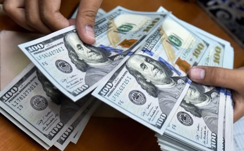 Tin tức kinh tế ngày 17/9: Giá USD ngân hàng cao nhất lịch sử