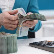 Tin tức kinh tế ngày 23/9: Ngân hàng đồng loạt tăng lãi suất huy động