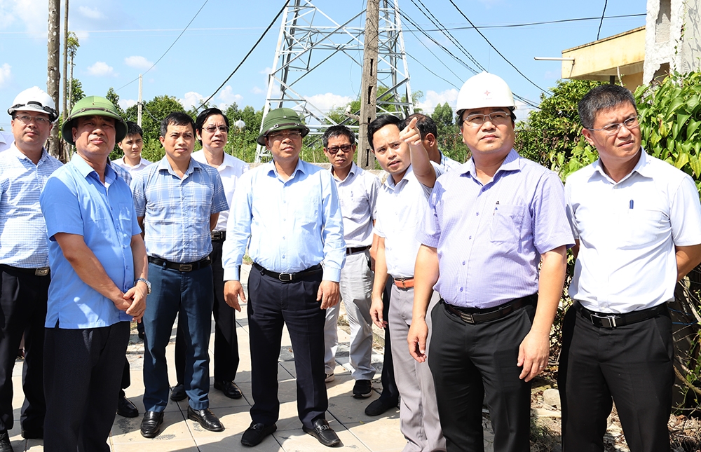 Gỡ vướng mặt bằng dự án đường dây 220kV Bắc Giang – Lạng Sơn đoạn qua địa phận tỉnh Bắc Giang Gỡ vướng mặt bằng dự án đường dây 220kV Bắc Giang - Lạng Sơn đoạn qua địa phận tỉnh Bắc Giang