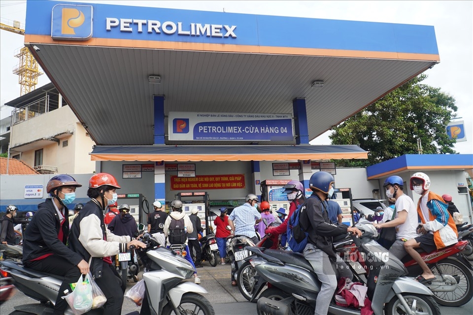 Bộ Công Thương: Không để đứt gãy nguồn cung, đứt gãy hệ thống phân phối xăng dầu trong mọi tình huống