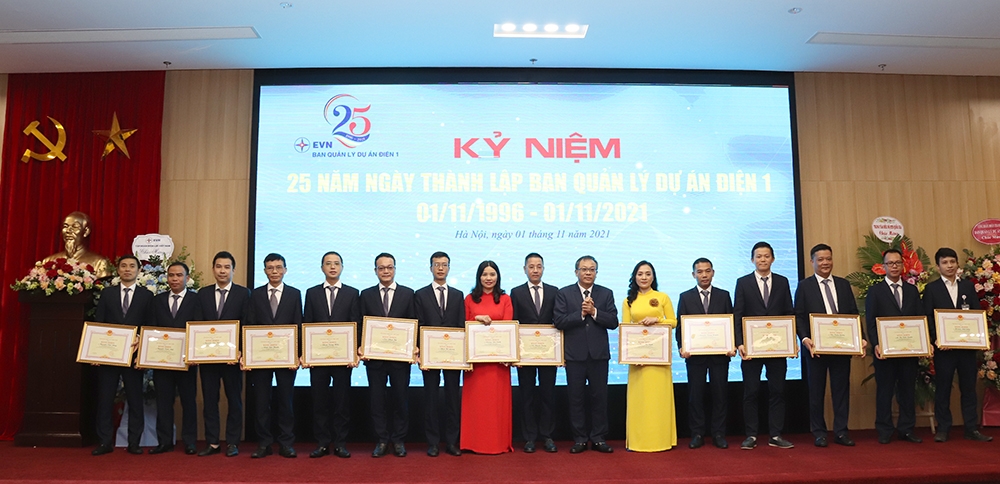 EVN: Ban Quản lý dự án điện 1 kỷ niệm 25 năm thành lập