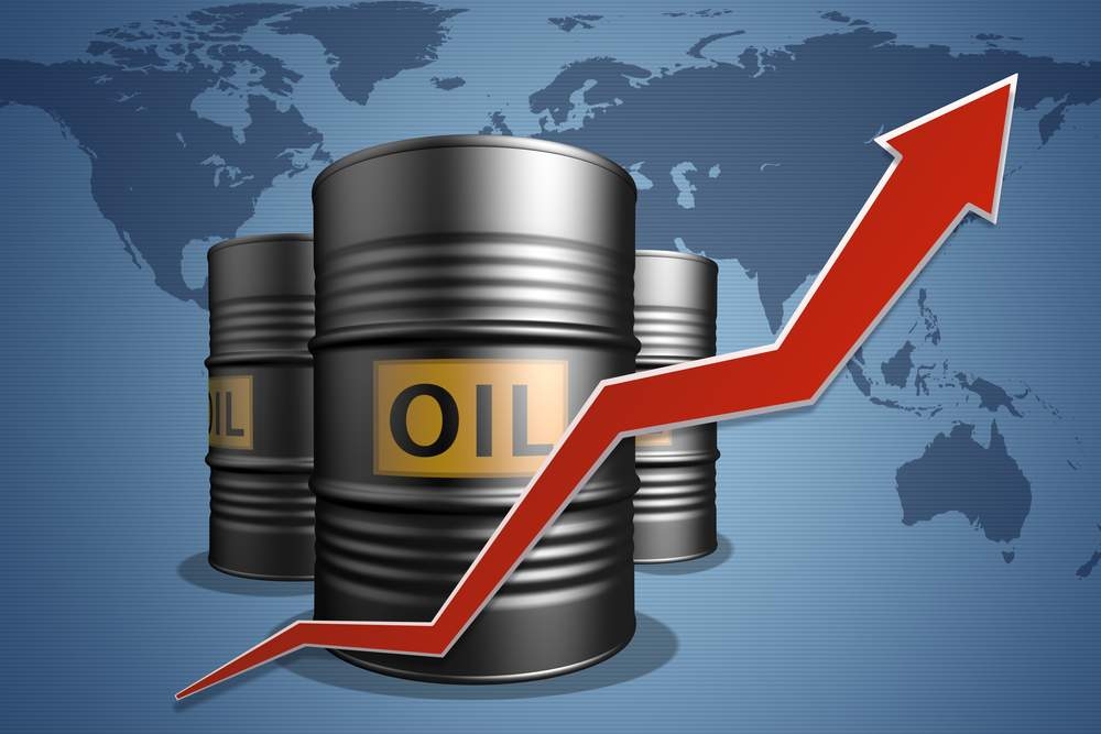 Giá dầu tăng trở lại do lo ngại căng thẳng giữa Nga-Ukraine