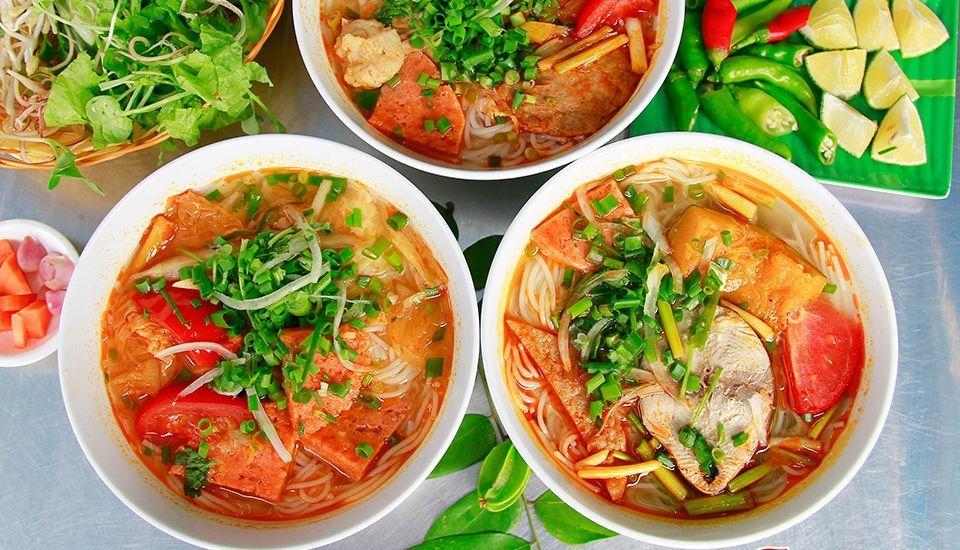 Món đặc sản trứ danh vừa dai, vừa dòn, ngọt hút du khách tại thành phố đáng sống nhất Việt Nam