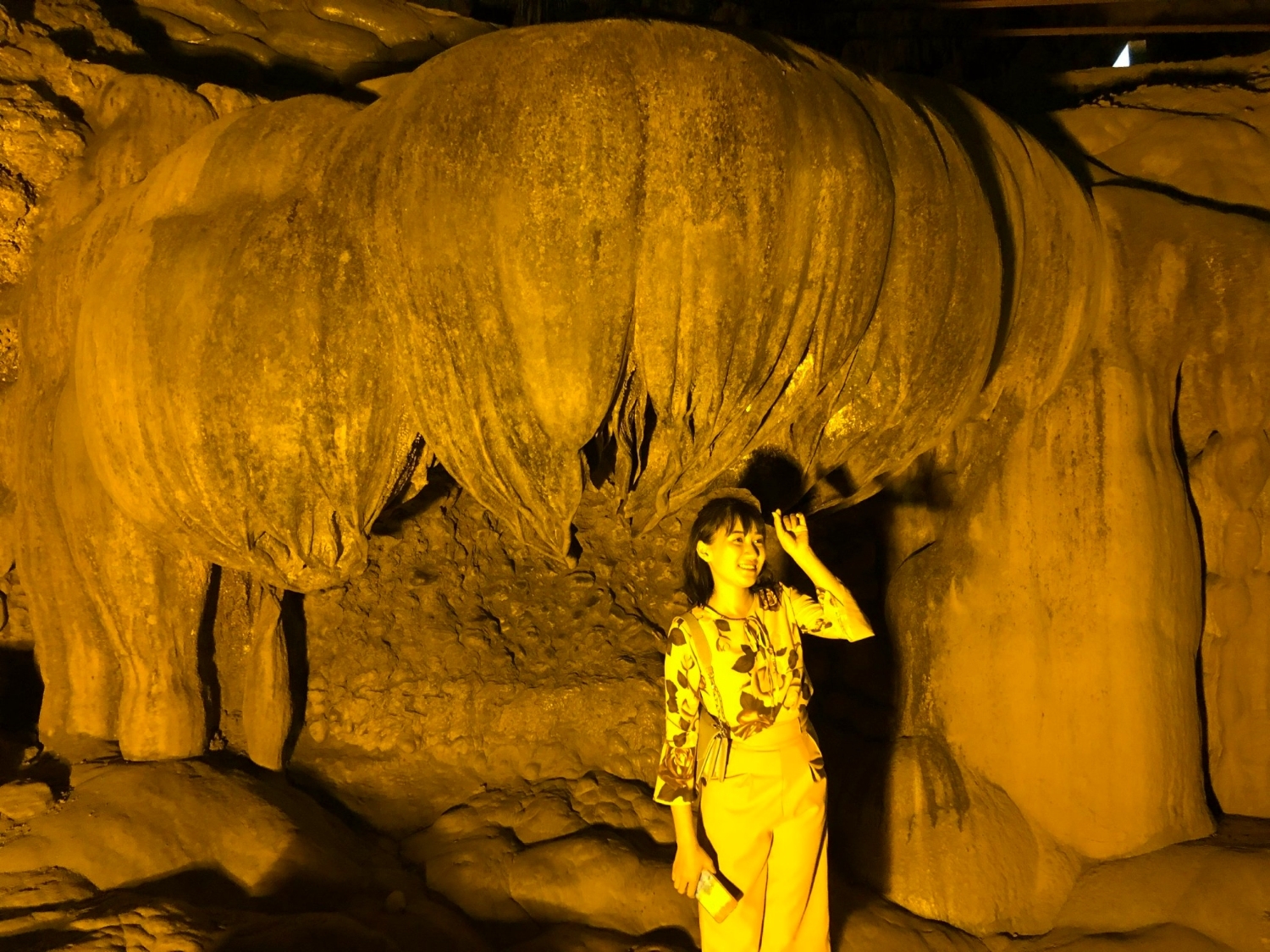 Ngẩn ngơ vẻ đẹp Ngườm Ngao