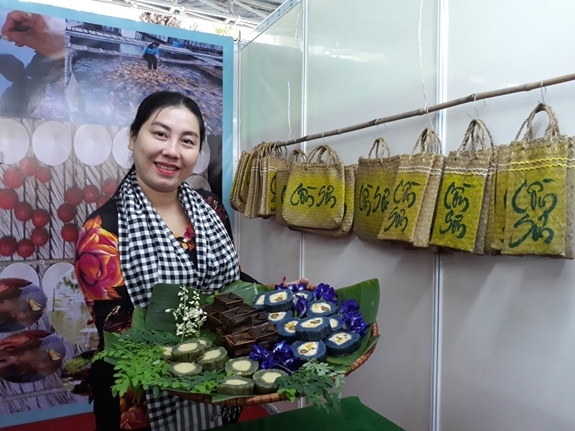 Các loại bánh tét độc đáo ở Cần Thơ
