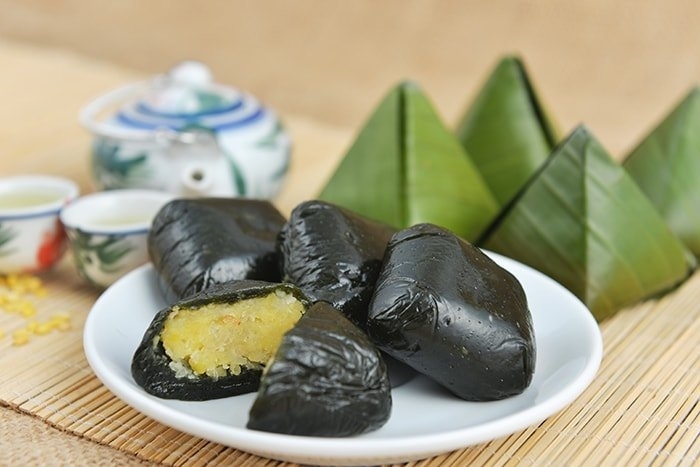 10 đặc sản mua làm quà khi du xuân miền Trung