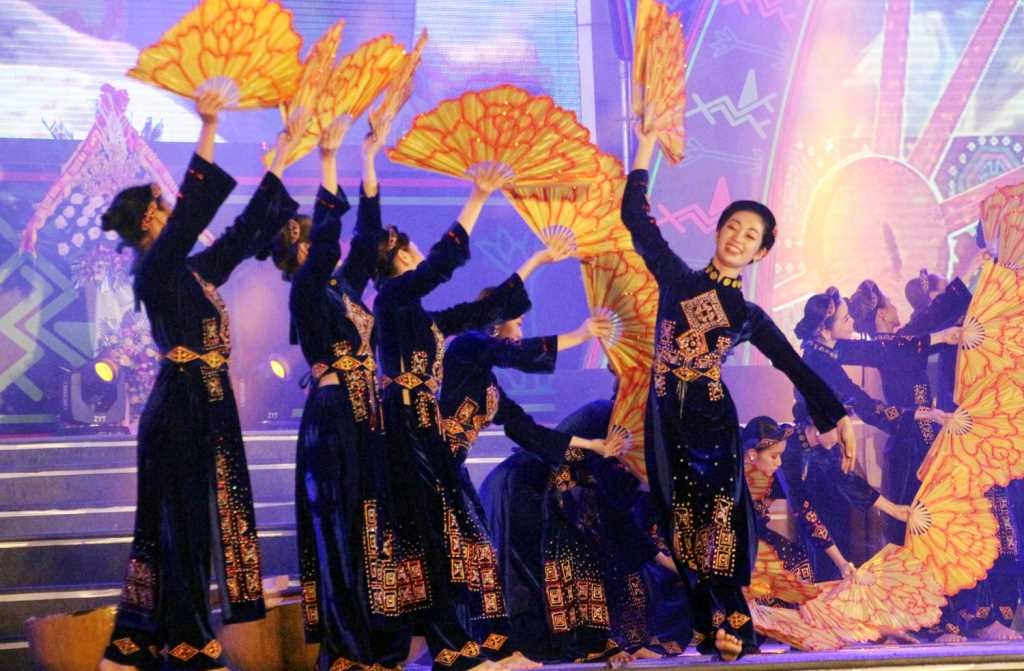 Đánh thức tiềm năng du lịch cộng đồng ở Tiên Yên
