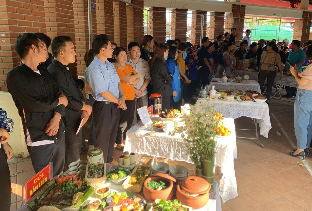 Chợ đêm Bắc Hà sẽ hoạt động trở lại từ tối 9/4