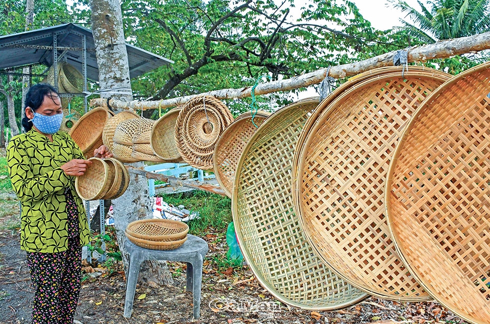 Bình dị xứ hoa tràm