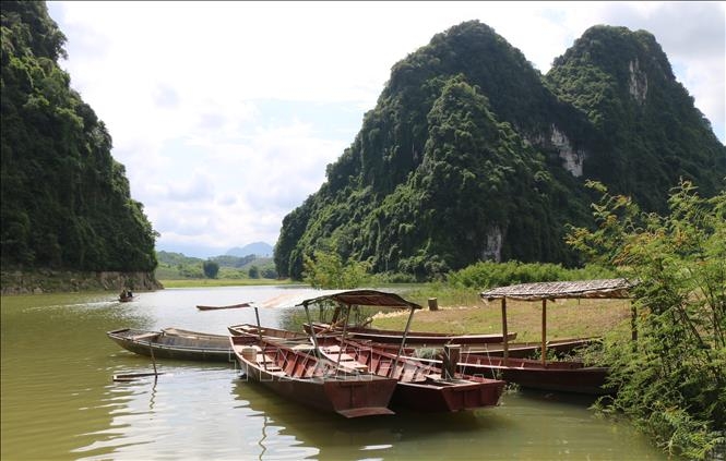 Chùa Hang Úc - công trình văn hóa, tâm linh độc đáo ở Yên Bái