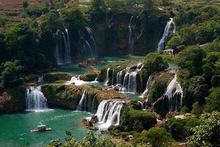 Du lịch Đắk Nông đừng quên ghé hồ Tà Đùng