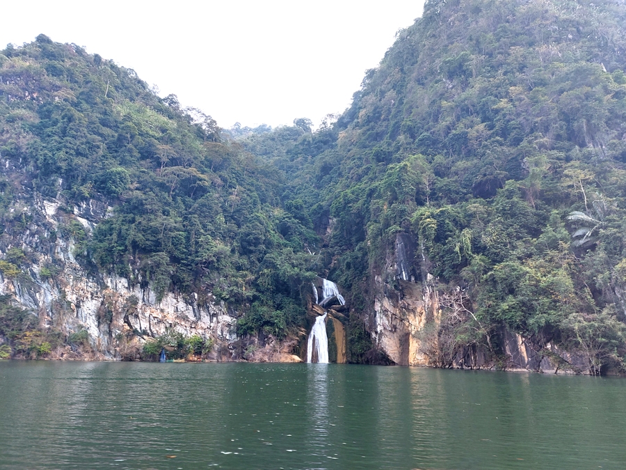 Tiềm năng phát triển du lịch lòng hồ ở Pà Vầy Sủ (Xín Mần, Hà Giang)