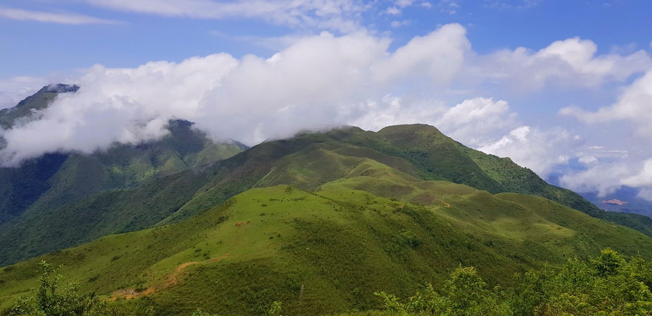 Đỉnh Pú Đao - Điểm đến đẹp nhất Đông Nam Á Đỉnh Pú Đao - Điểm đến đẹp nhất Đông Nam Á