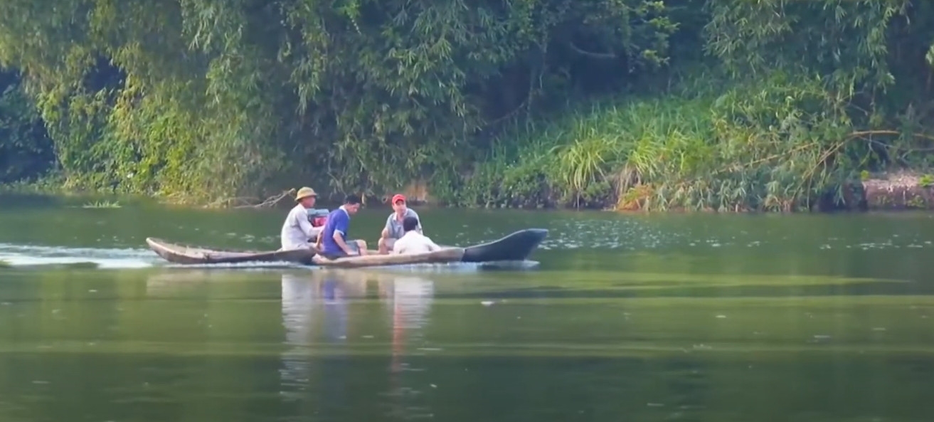 Vãn cảnh đầm Ao Châu