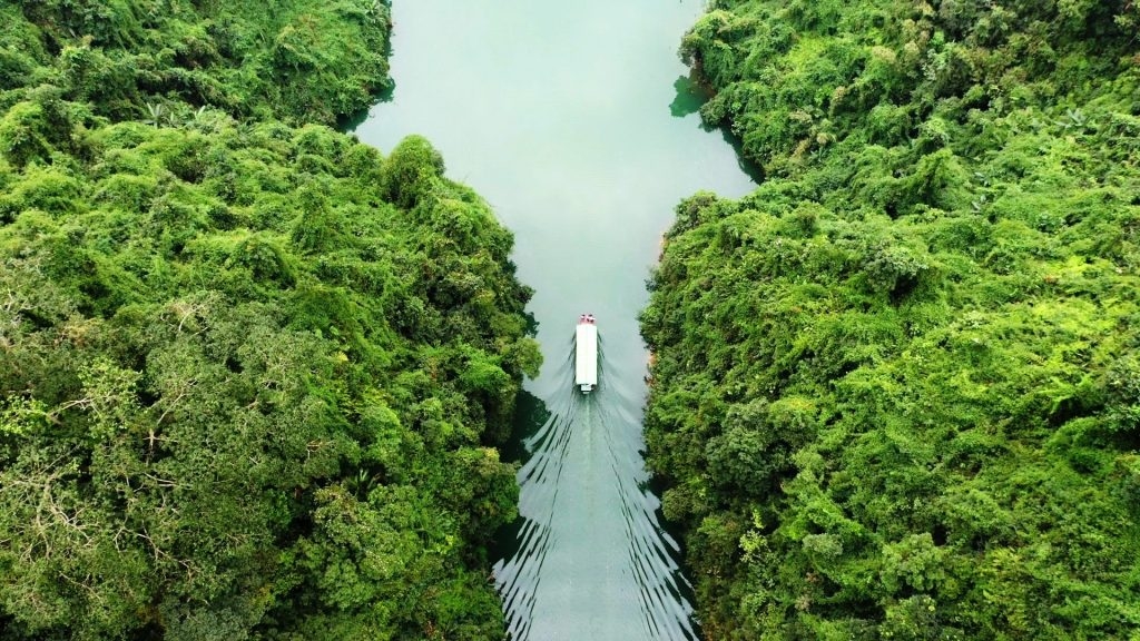 Khám phá lòng hồ Thủy điện Sông Miện Khám phá lòng hồ Thủy điện Sông Miện