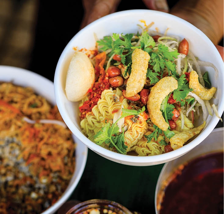 Đến Huế không thiếu chỗ đẹp, món ngon