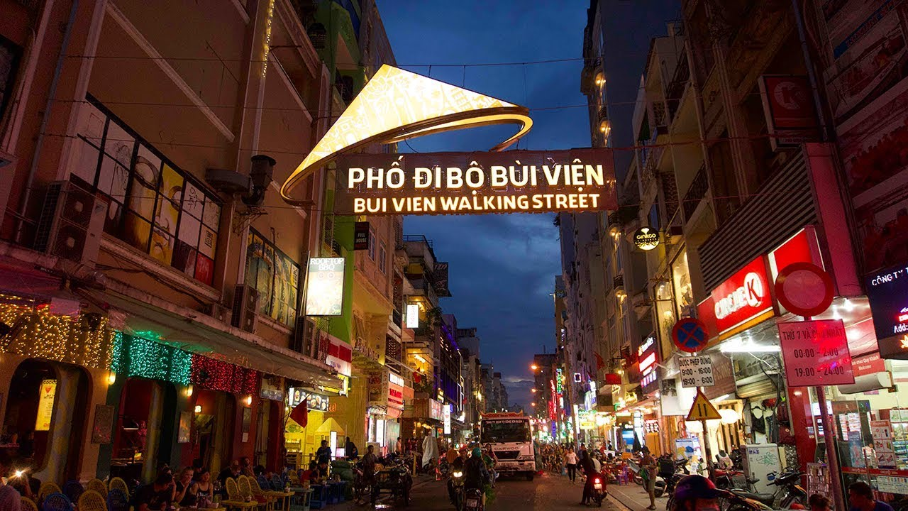 Du lịch TP.HCM sôi động với nhiều điểm đến hấp dẫn
