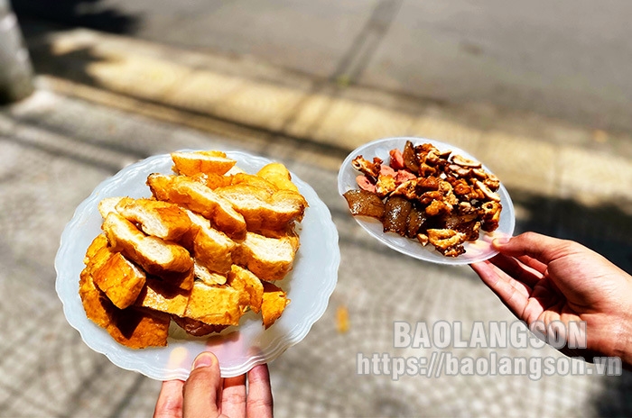Thơm ngọt hương vị bánh mỳ nướng dầu hào Xứ Lạng Thơm ngọt hương vị bánh mỳ nướng dầu hào Xứ Lạng