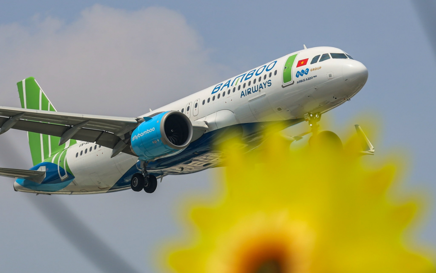 Bamboo Airways bay miễn phí chở gần 200 công dân Thanh Hoá từ TPHCM hồi hương
