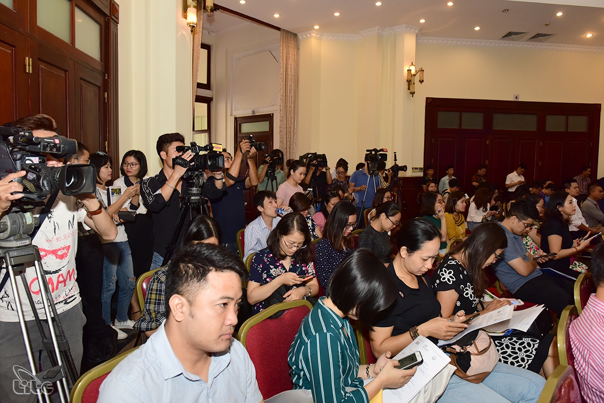 Tổng cục Du lịch và Cục Thương mại điện tử và Kinh tế số hợp tác ứng dụng công nghệ tiên tiến và thương mại điện tử hỗ trợ du lịch tong cuc du lich va cuc thuong mai dien tu va kinh te so hop tac ung dung cong nghe tien tien va thuong mai dien tu ho tro du lich