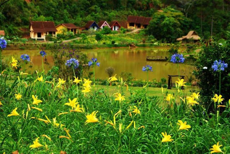 Cù Lần - Ngôi làng độc đáo dưới chân núi Langbiang hùng vĩ