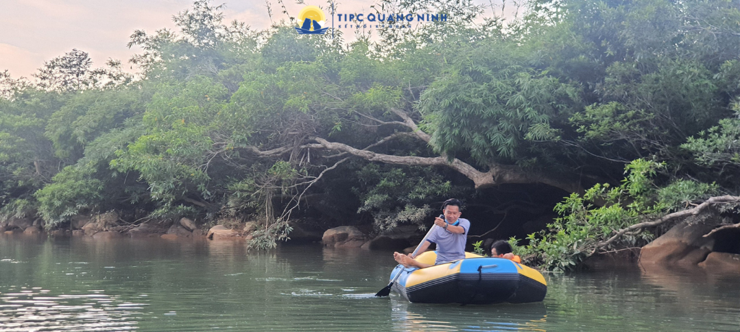 Khám phá vẻ đẹp hoang sơ thơ mộng của thác Lang Cang - Ba Chẽ Khám phá vẻ đẹp hoang sơ thơ mộng của thác Lang Cang - Ba Chẽ