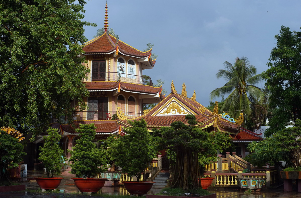 Nam Thiên Nhất Trụ - Ngôi chùa Một Cột nổi tiếng trời Nam