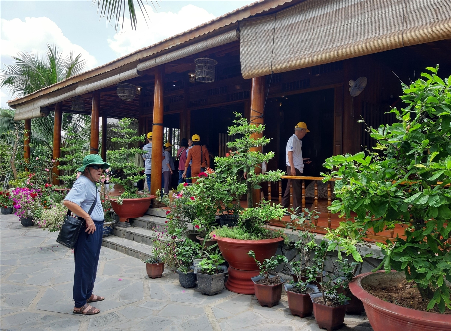 Về Cù lao Minh trải nghiệm du lịch miệt vườn